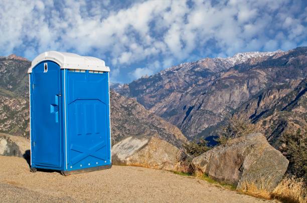 Best Portable toilet rental cost  in Toledo, OH