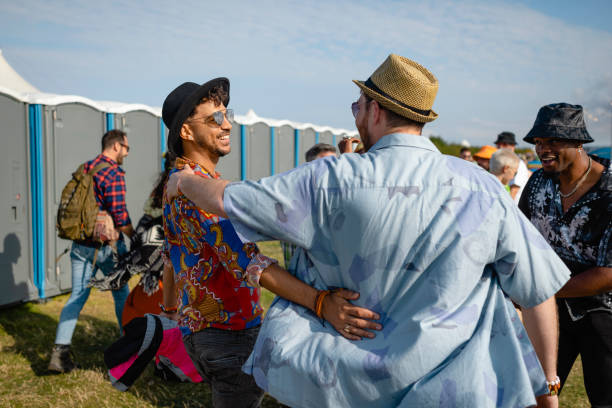 Best Porta potty rental near me  in Toledo, OH