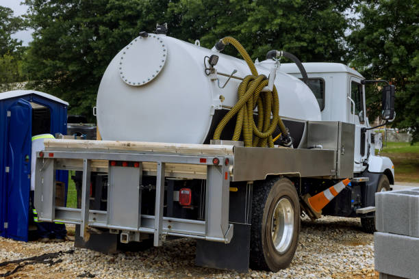 Best Luxury portable toilet rental  in Toledo, OH